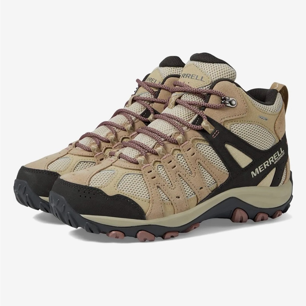 Merrell Waterproof Women’s Hiking Boot /Shoe Size 7.5 Rose Tan Beige Black
